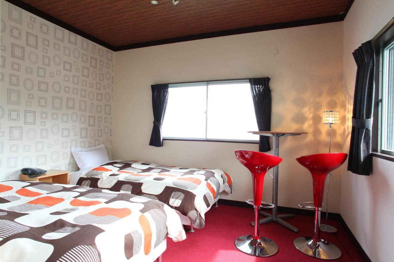 Beach Commune Simploose (Adults Only) Ito  Luaran gambar